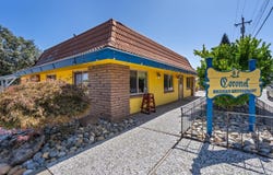 1015 Gravenstein Avenue, Sebastopol, CA 95472