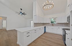105 Oak Lane, Burleson, TX 76028