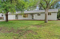 9068 Rice Lake Road, Maple Grove, MN 55369