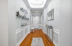 77 Maple Avenue, Rockville Centre, NY 11570