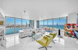 400 S Pointe Dr, Miami Beach, FL 33139
