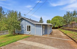 1510 E TAYLOR Ave, CottageGrove, OR 97424