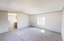 979 5th St, Evansville, WY 82636