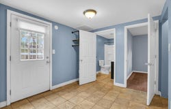 506 E Richardson, Farmer City, IL 61842