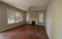 217 E Center Street, Canton, MS 39046
