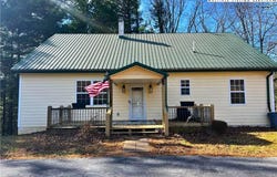 56 Buttons Lane, Sparta, NC 28675