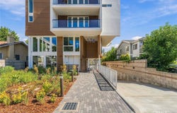 176 N Catalina Ave, Pasadena, CA 91106