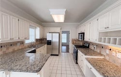 4342 Trotters Way Drive, Snellville, GA 30039