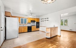 78 Garden St, Wood-Ridge Boro, NJ 07075-1924