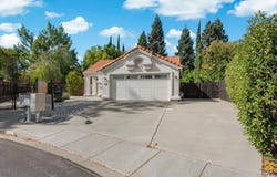 337 Sun Valley Way, Vacaville, CA 95688