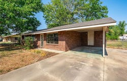 102 Cesar ST, Pocola, OK 74902