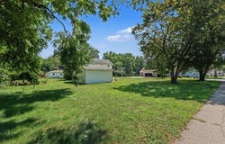 303 E State Street, Vicksburg, MI 49097