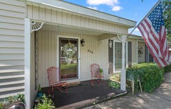 406 W Hill St, Carthage, TX 75633