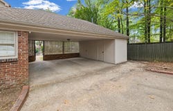 6631 POPLAR Pike, Memphis, TN 38119