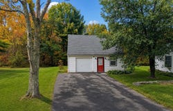 38 Papuga Road, Pine Bush, NY 12566