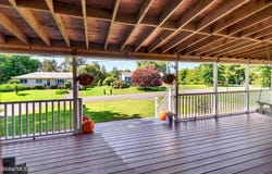 10 Kitty Lane, Rensselaer, NY 12144