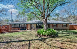 4636 Southwood Drive, Lufkin, TX 75904