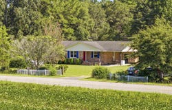 976 Tomahawk St., Hemingway, SC 29554