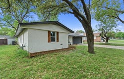 1920 Canterbury Street, Irving, TX 75062