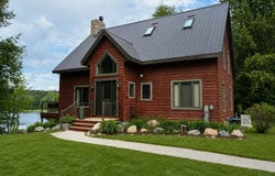 670 MCGUIRE RD, Elcho, WI 54428