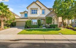 1461 Biarritz St, Tracy, CA 95304