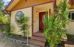 255 Carmen Road, Talent, OR 97540