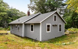 13 Cameron Point, Southport, ME 04576