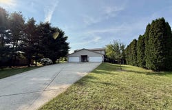 411 David Circle, Arena, WI 53503