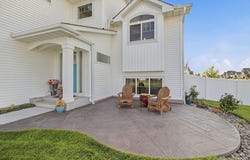 1310 142nd Street E, Rosemount, MN 55068