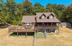 4518 Whitetail Pt, Van Buren, AR 72956
