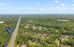 001 E 24th St, Bronson, FL 32621