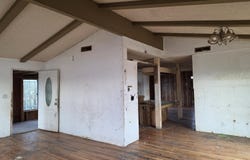 13 Charlotte Court, Edgewood, NM 87015
