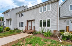 75 Eastbrook Heights, Mansfield, CT 06250