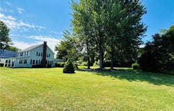 1933 Crescent, Hamburg, NY 14085