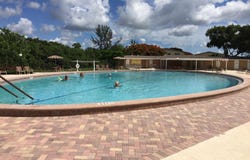 381 WINDSOR Q, West Palm Beach, FL 33417