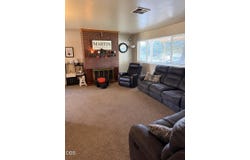 10227 Wright Avenue, Klamath Falls, OR 97603