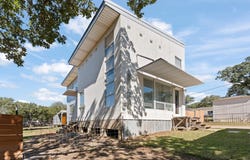 408 Pecan Drive, Burleson, TX 76028