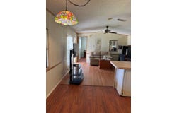 335 W Falcon Crest, Plant City, FL 33565