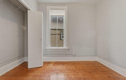 1125 E Clarke St, Milwaukee, WI 53212