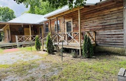 406 Cedar Avenue, Mountain View, AR 72560