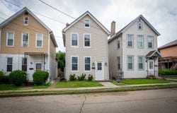 74 E 25 Street, Dubuque, IA 52001