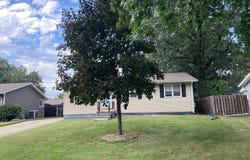 217 WILLOW Lane, Springfield, IL 62707