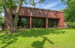 400 W Houston, Marshall, TX 75670