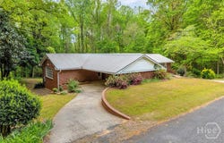 231 Honeysuckle Drive, Commerce, GA 30529