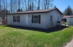 86 S KING ST, CEDARVILLE, MI 49719