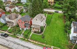 318 Academy St, Carnegie, PA 15106
