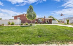 415 S 200 W, Fillmore, UT 84631