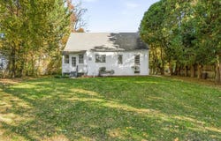 28 Center Avenue, Poughkeepsie, NY 12601