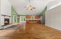 272 Woodhaven Drive, Vonore, TN 37885