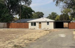 421 Elm St N, Twin Falls, ID 83301
